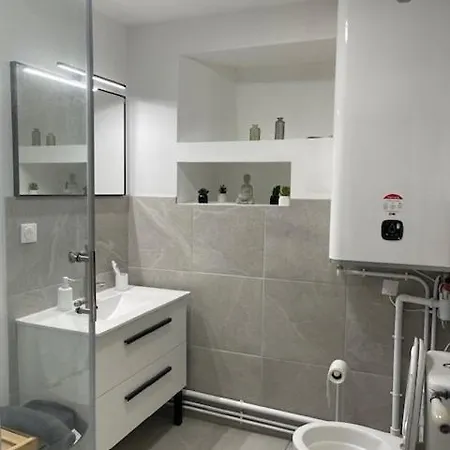 In Appartement Castet